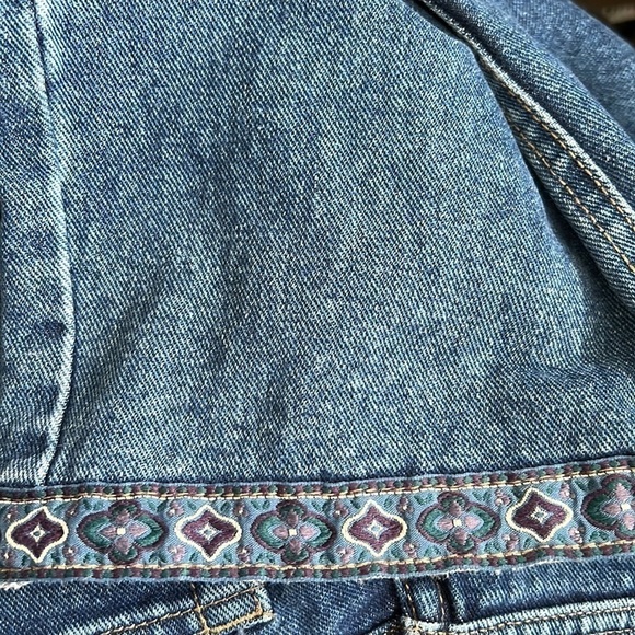 Vintage Northern Reflections High Rise Tapered Embroidered Ankle Mom Jeans - Picture 6 of 16